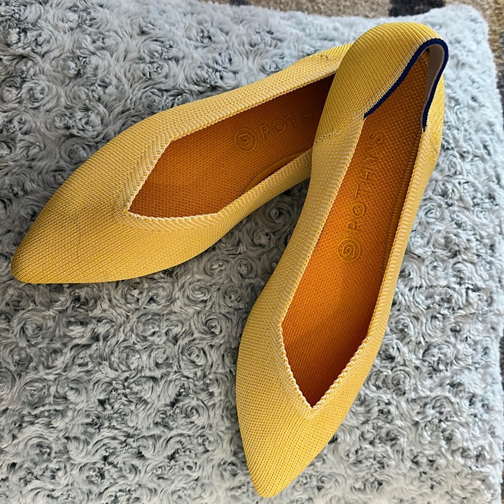 Rothy, yellow point, size 10.5